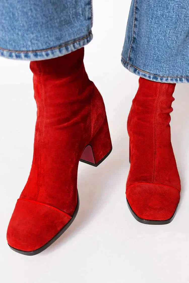 Alma – Stivaletti in suede con tacco