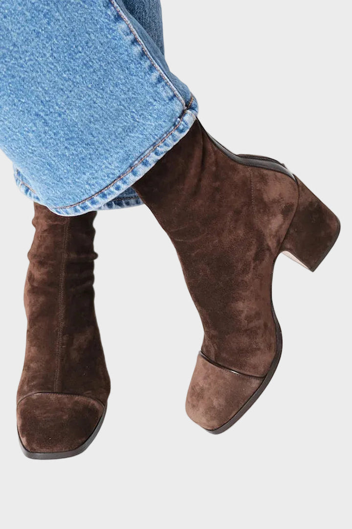 Alma – Stivaletti in suede con tacco