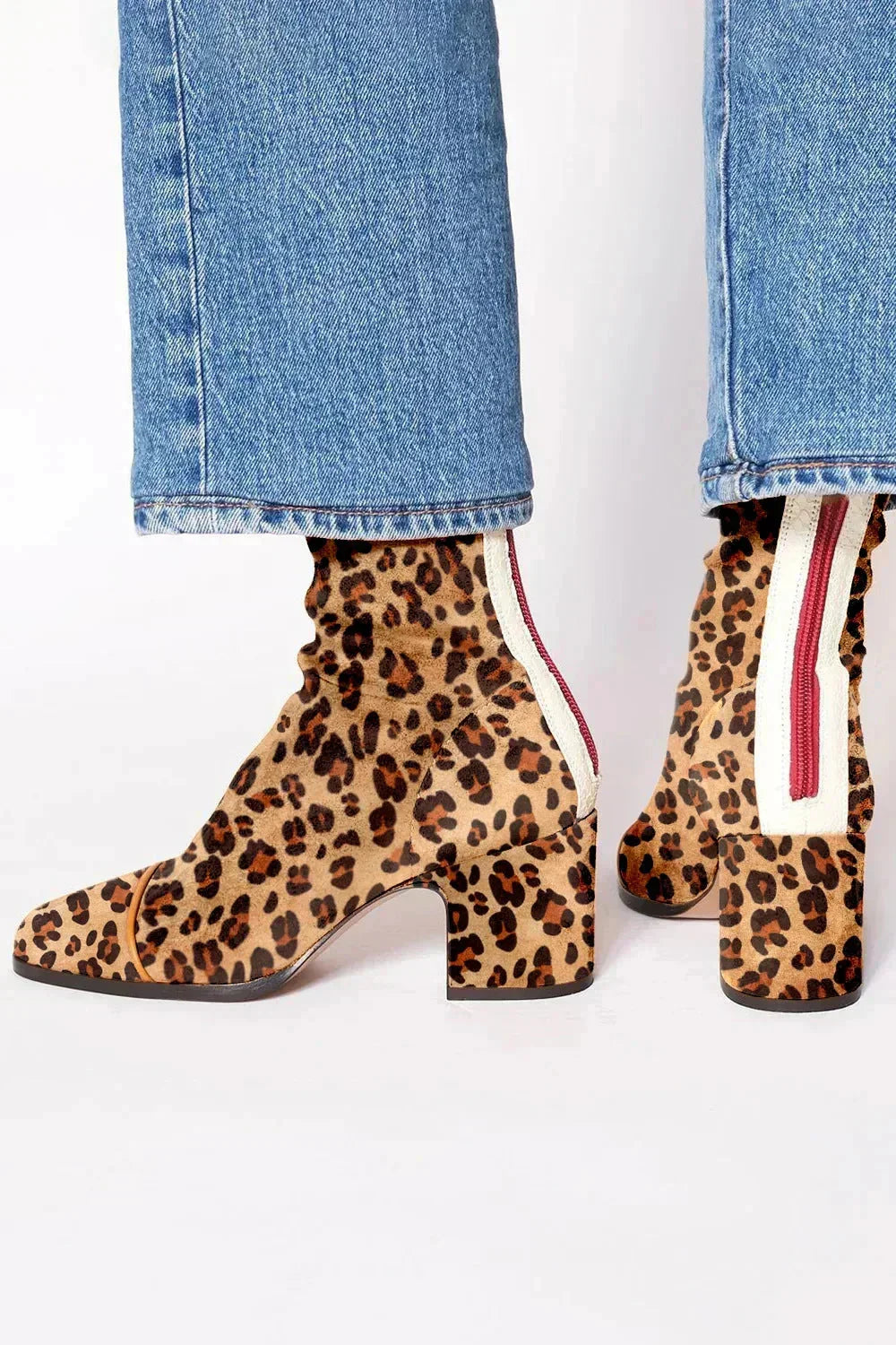 Alma – Stivaletti in suede con tacco