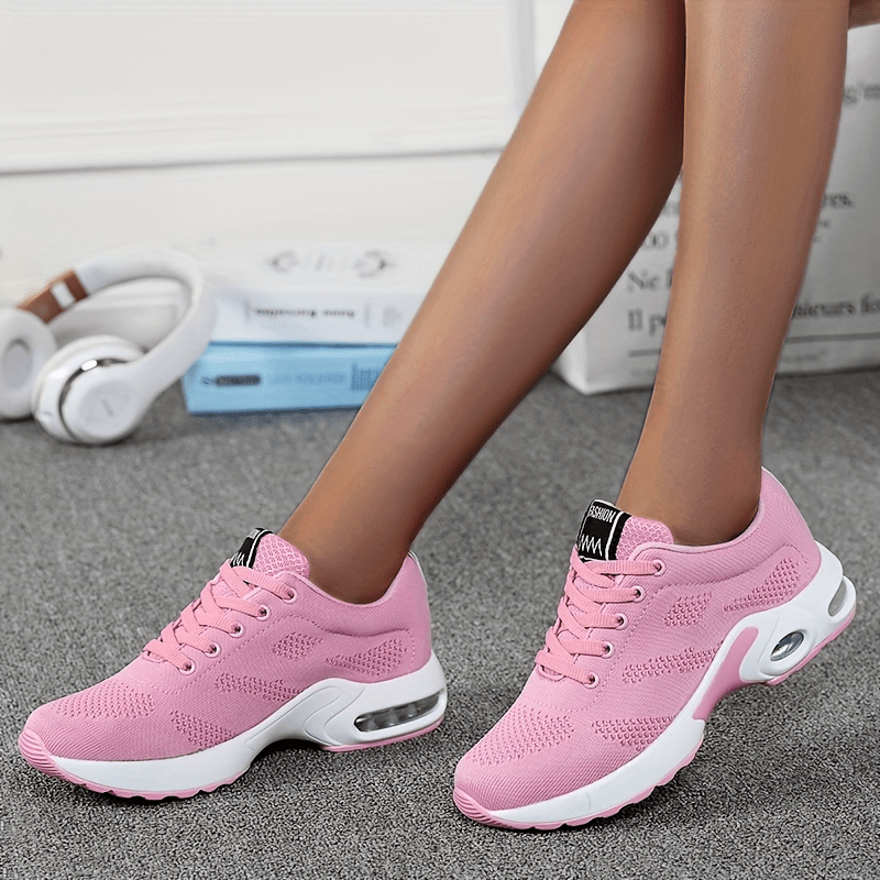 Scarpe da ginnastica con ammortizzazione, traspirabilità e suola antiscivolo