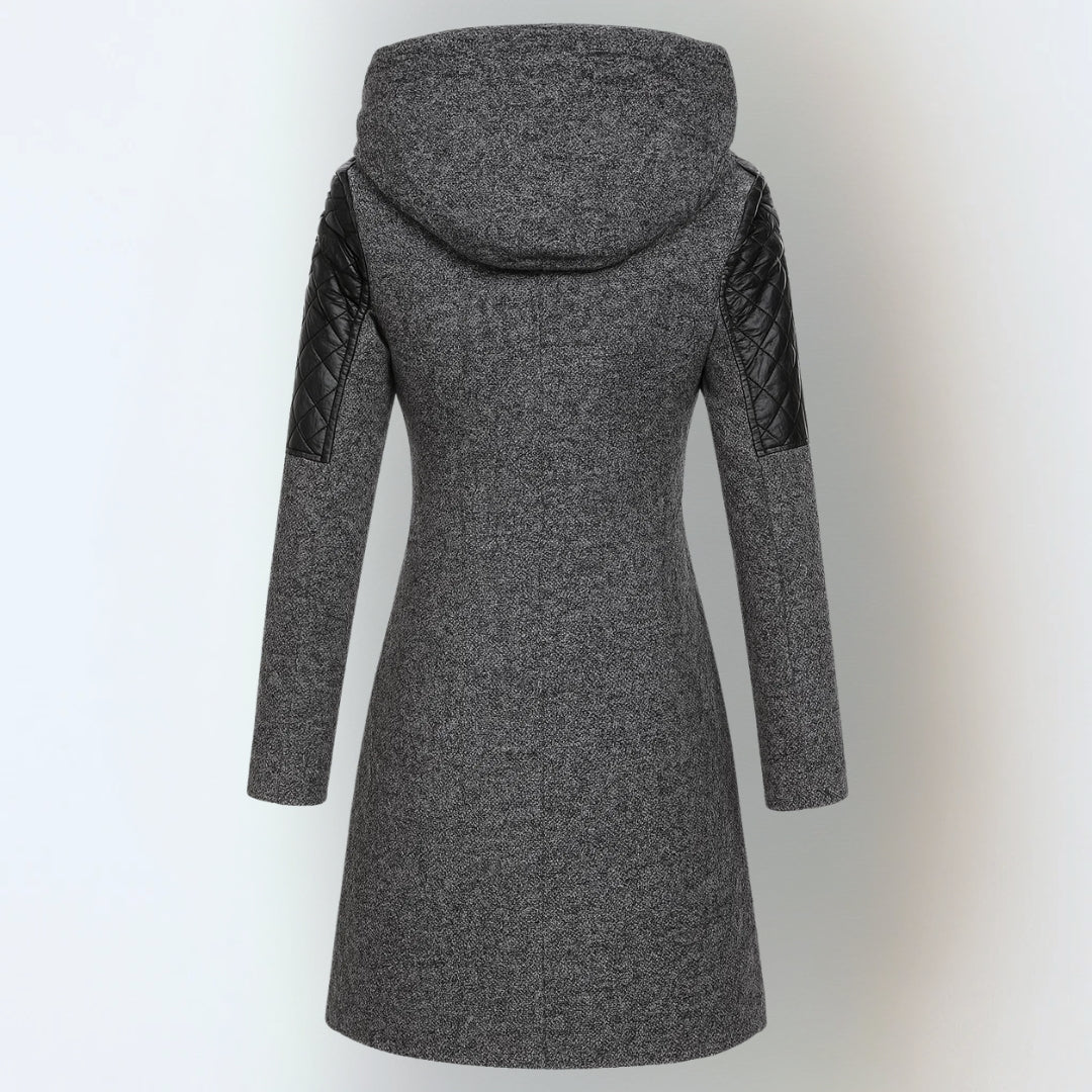 Vittoria | Cappotto con Cappuccio e Inserti Trapuntati