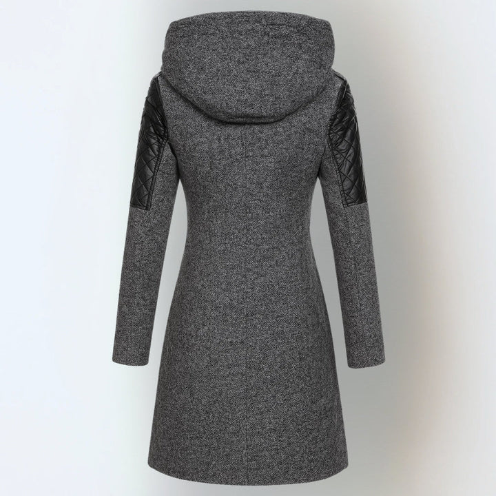 Vittoria | Cappotto con Cappuccio e Inserti Trapuntati