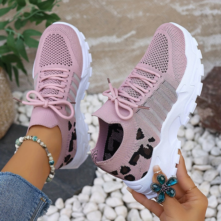 Scarpe sportive comode e traspiranti