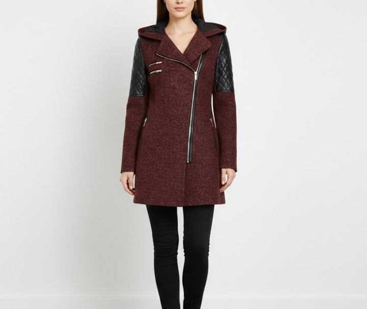 Vittoria | Cappotto con Cappuccio e Inserti Trapuntati