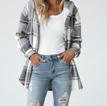 Ludovica | Giacca-Camicia a Quadri con Cappuccio