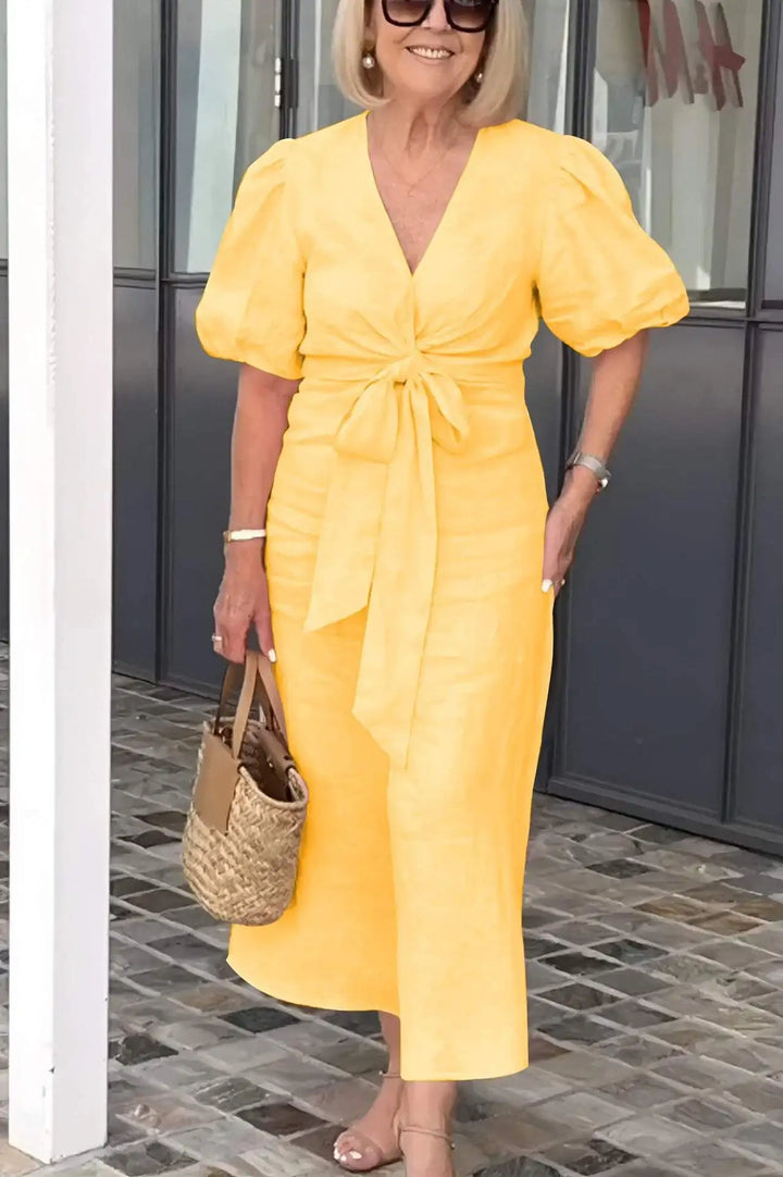 LYNORA | Elegante Abito Midi con Scollo a V