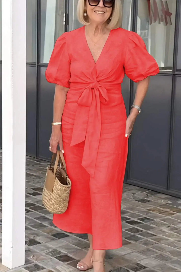 LYNORA | Elegante Abito Midi con Scollo a V