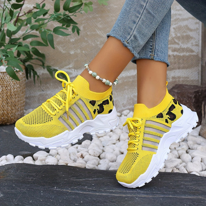 Scarpe sportive comode e traspiranti