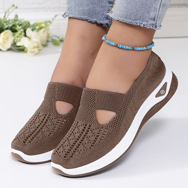 Scarpe sportive facili da indossare con comfort duraturo