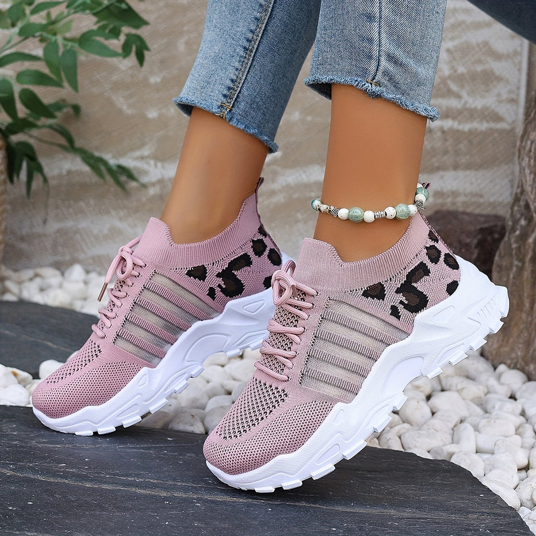 Scarpe sportive comode e traspiranti